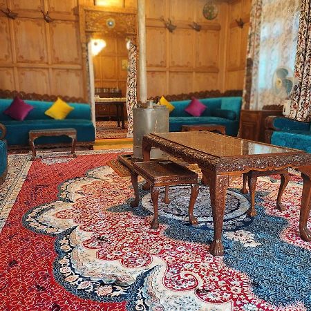 Luxury Scotland Srinagar (Jammu and Kashmir) Bagian luar foto